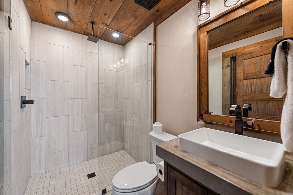 351 Black Dog Trail