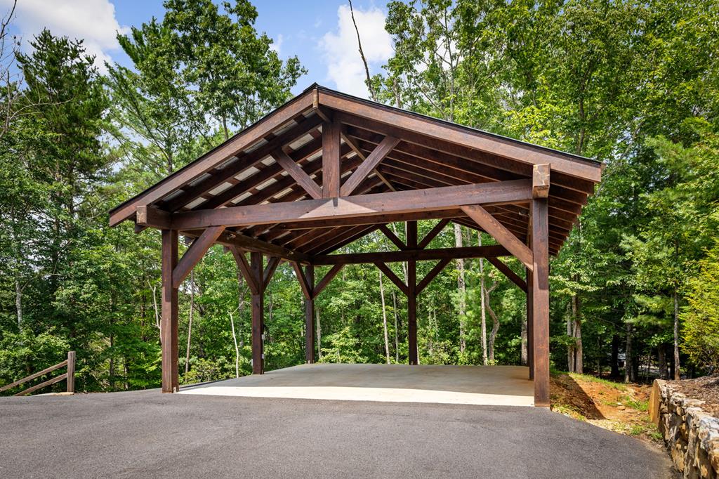 351 Black Dog Trail