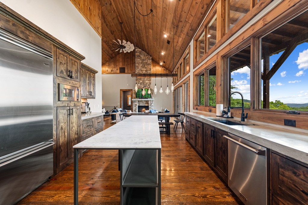 351 Black Dog Trail