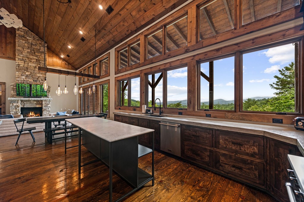 351 Black Dog Trail