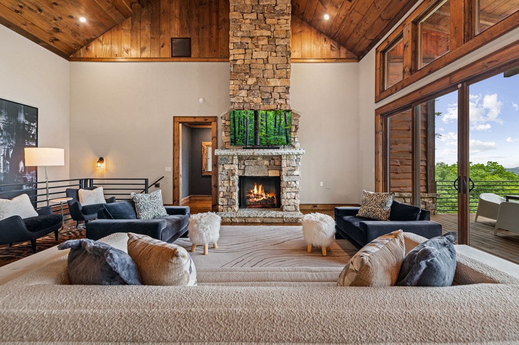 351 Black Dog Trail