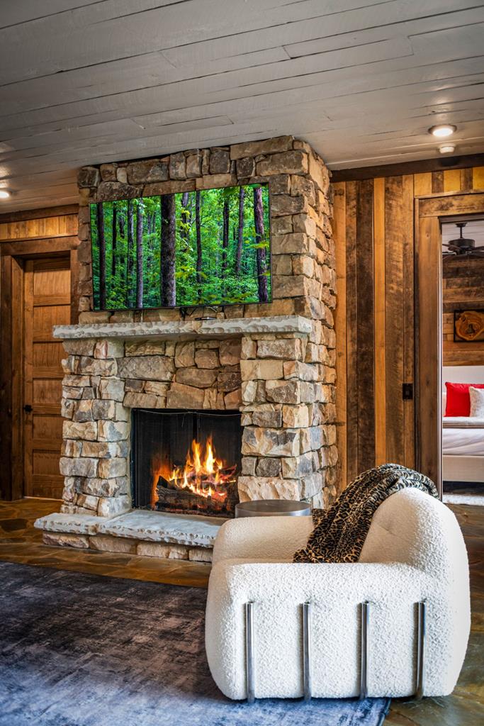 351 Black Dog Trail