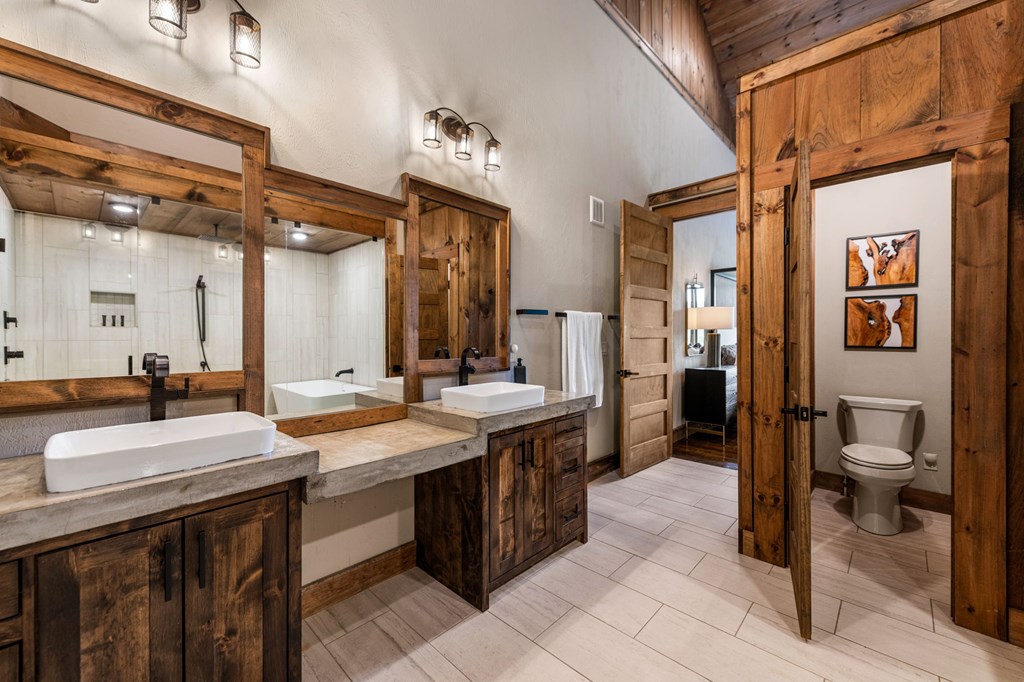 351 Black Dog Trail