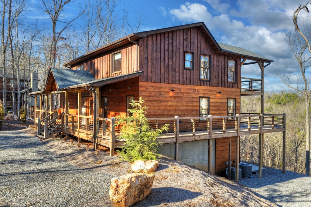 315 River Retreat Road
