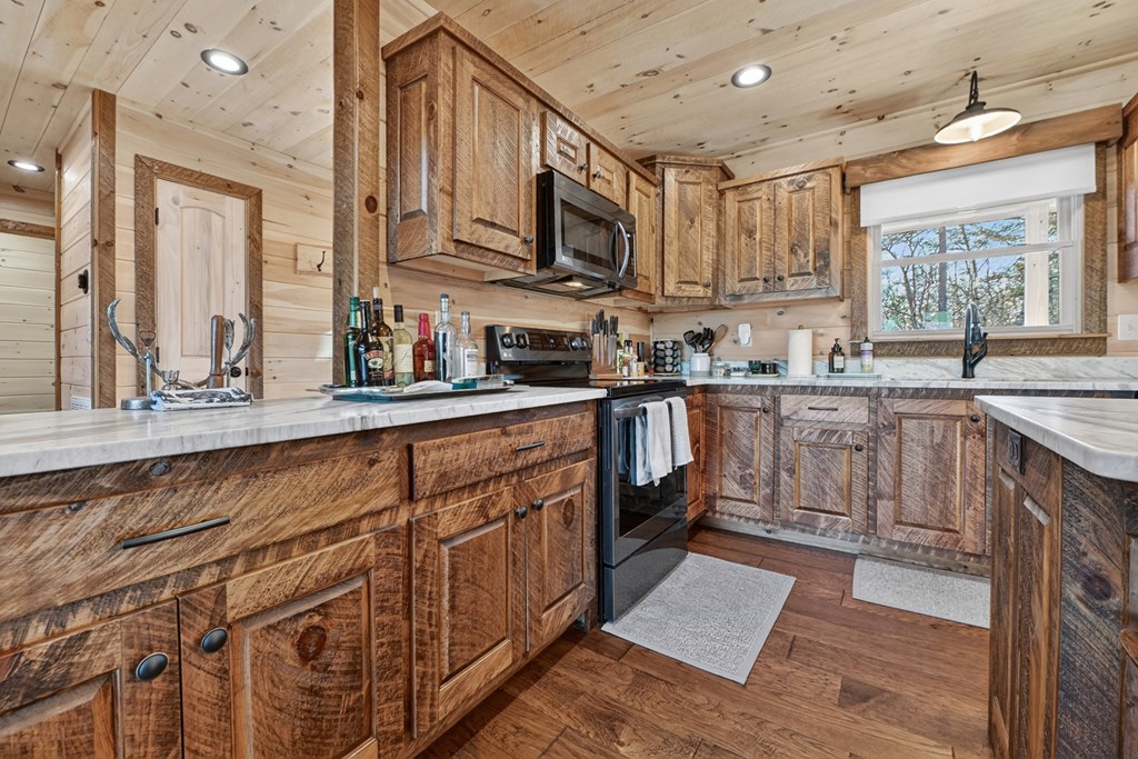 315 River Retreat Road