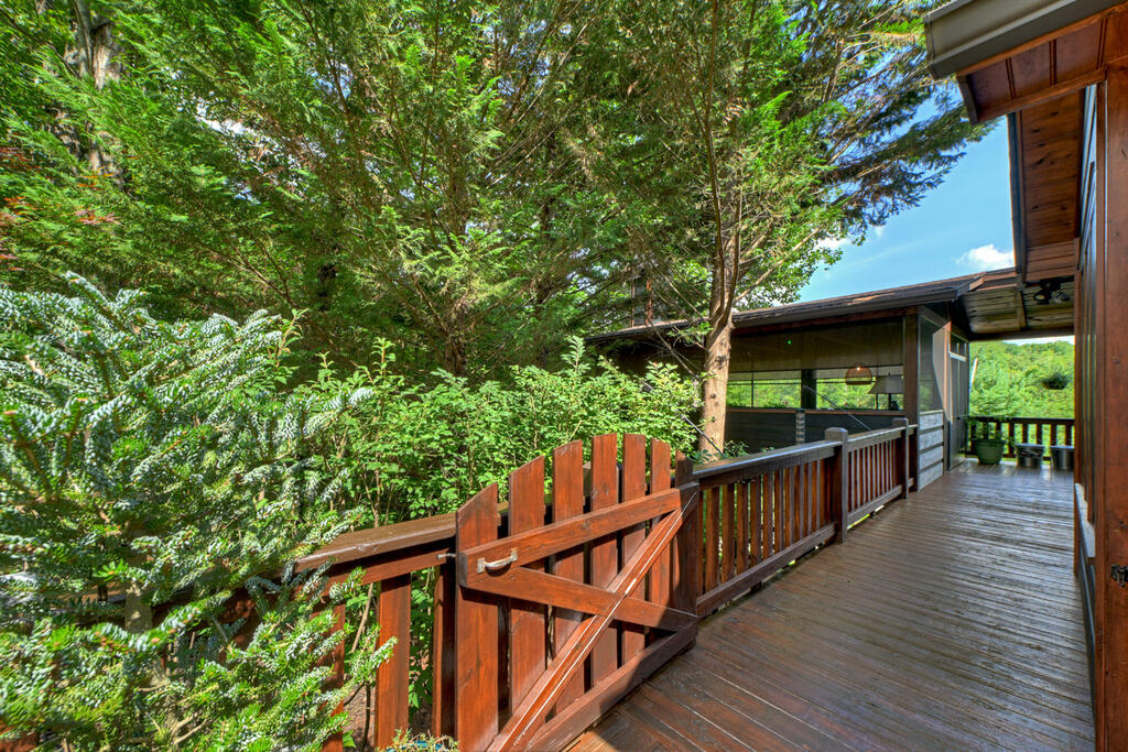 104 Gibbs Trail