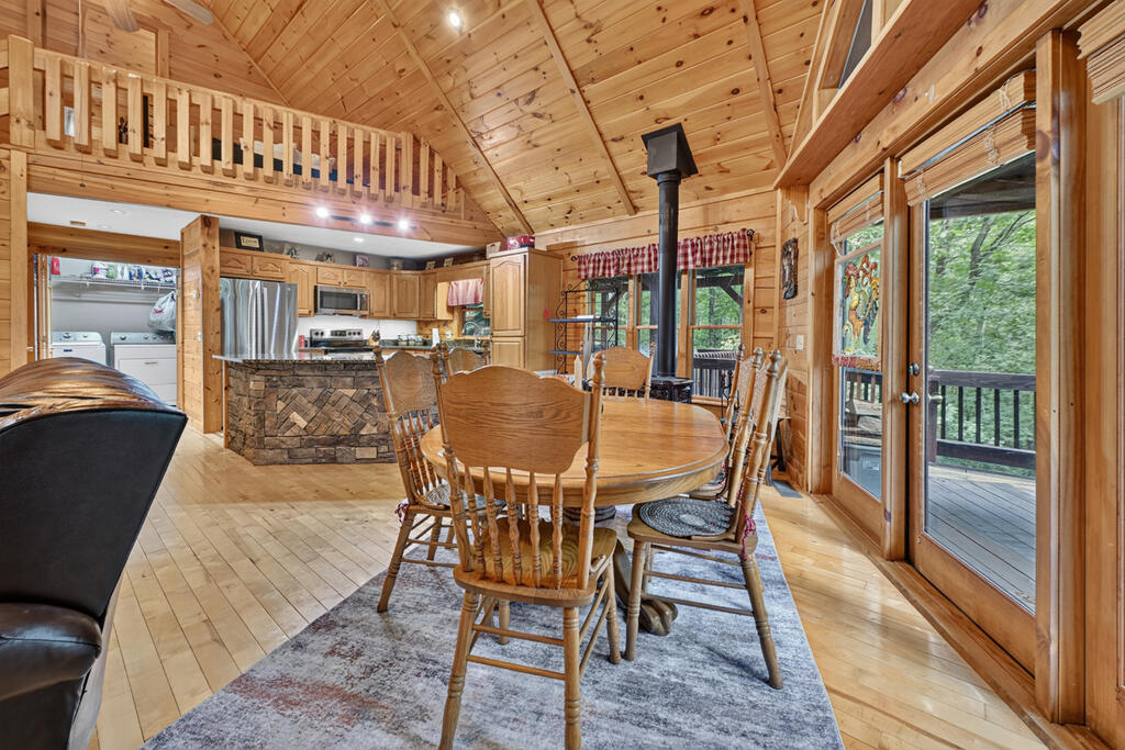 466 Hoot Owl Hill