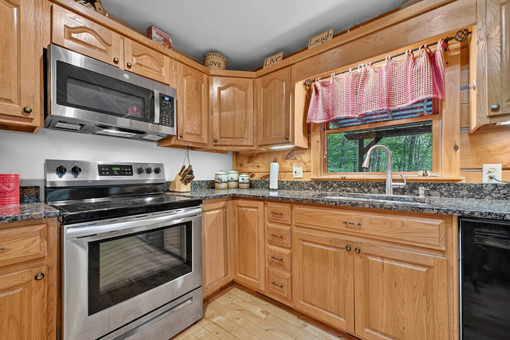 466 Hoot Owl Hill