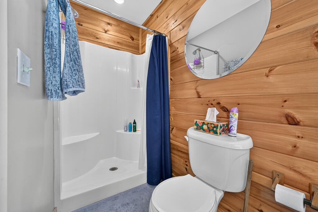 466 Hoot Owl Hill