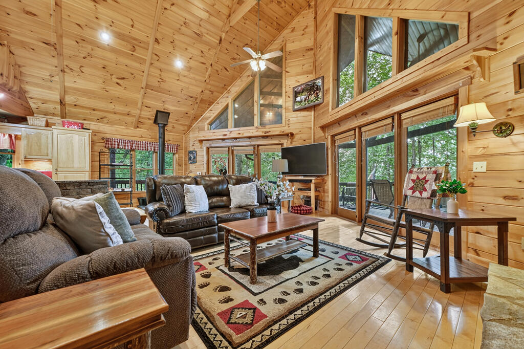 466 Hoot Owl Hill