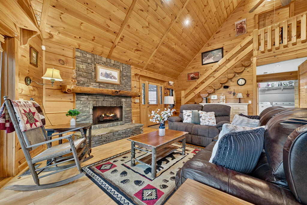 466 Hoot Owl Hill