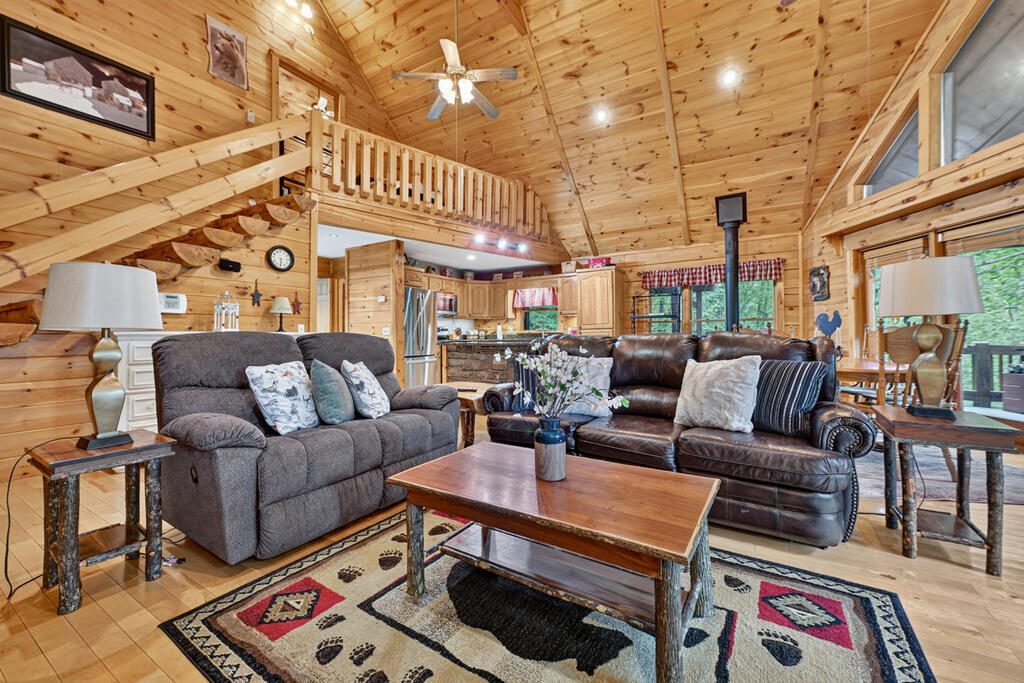 466 Hoot Owl Hill