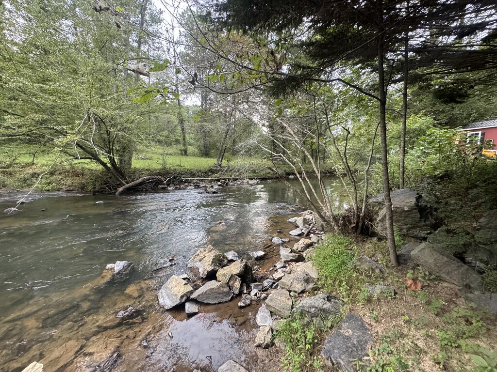 3744 Tails Creek Road