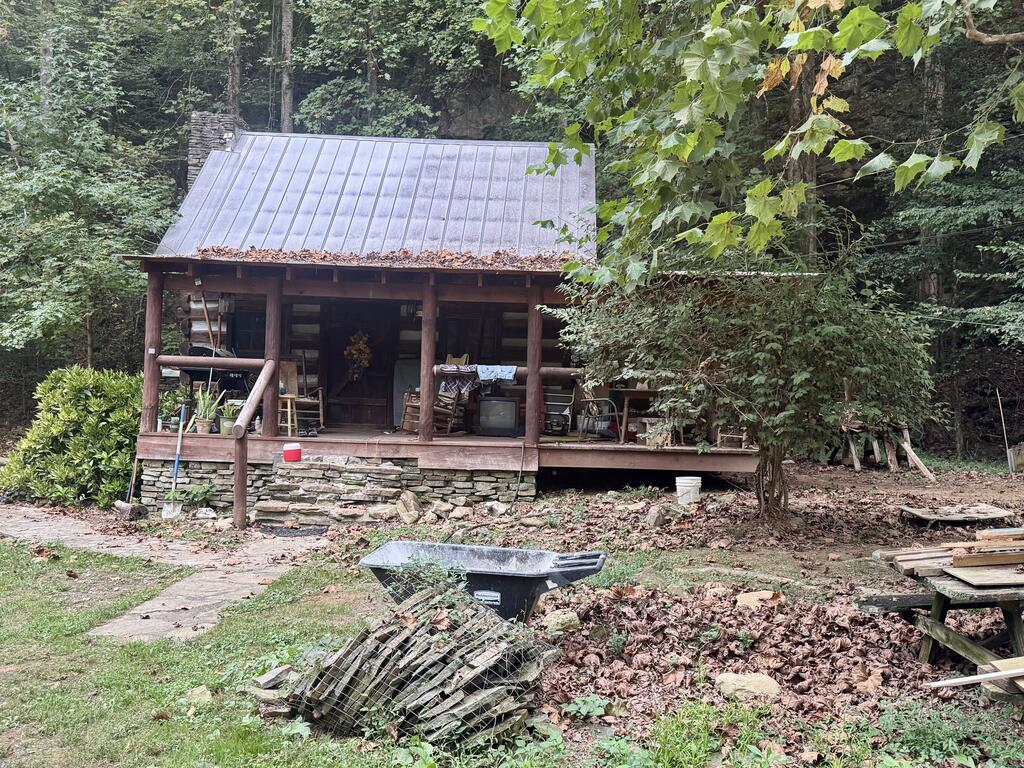 3744 Tails Creek Road