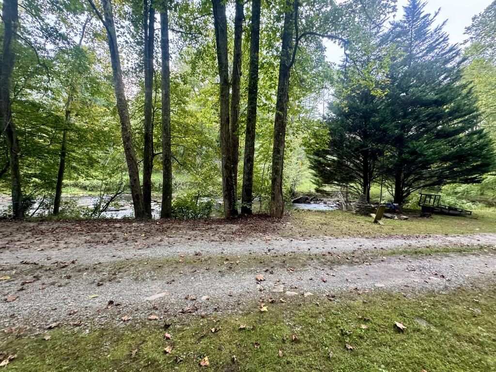 3744 Tails Creek Road