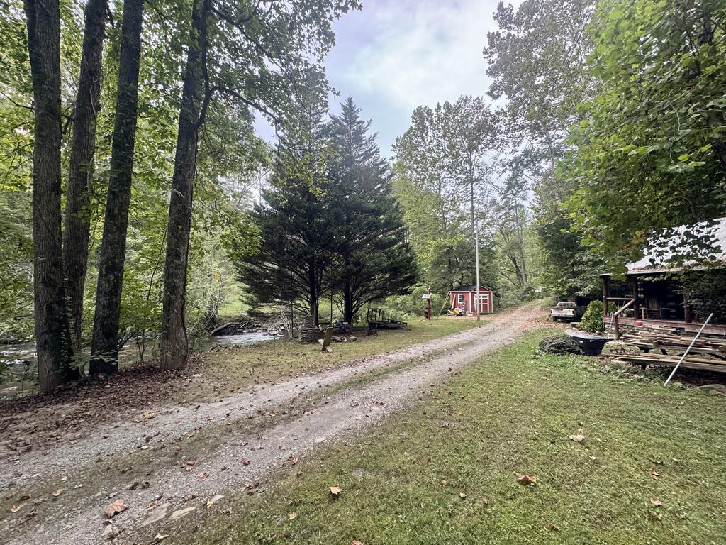 3744 Tails Creek Road