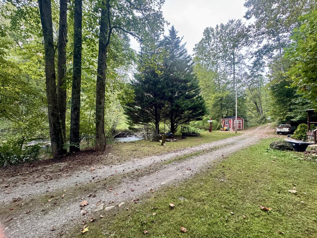 3744 Tails Creek Road