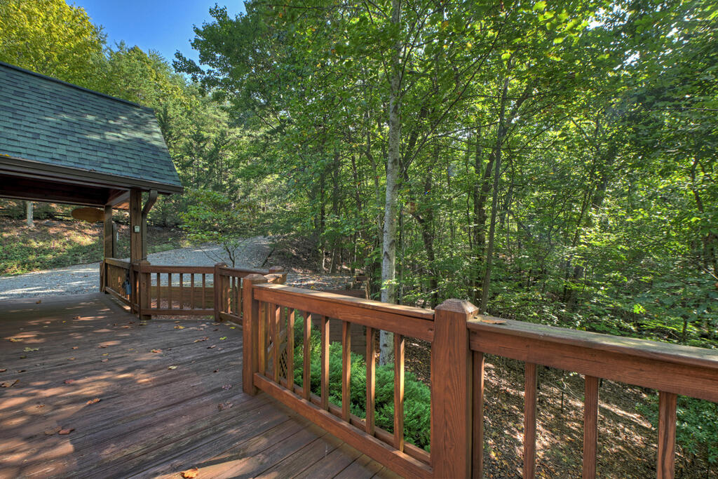 255 Blue Ridge Trails
