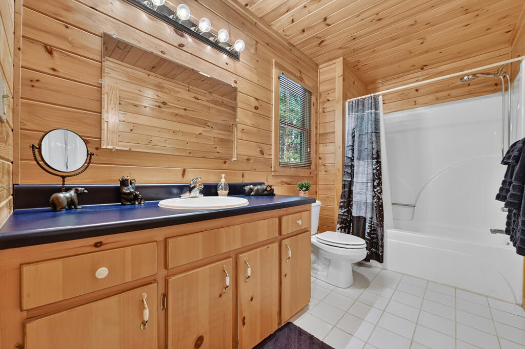 255 Blue Ridge Trails