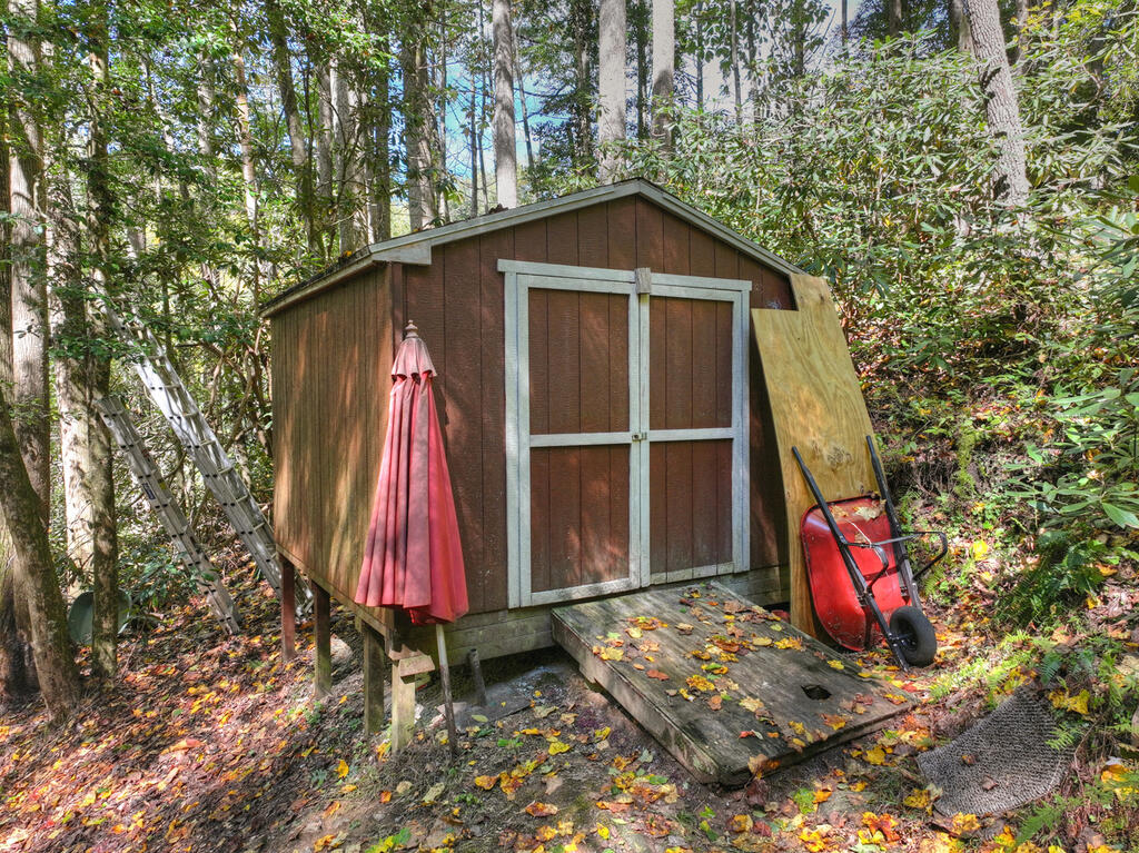 931 Foster Branch Road