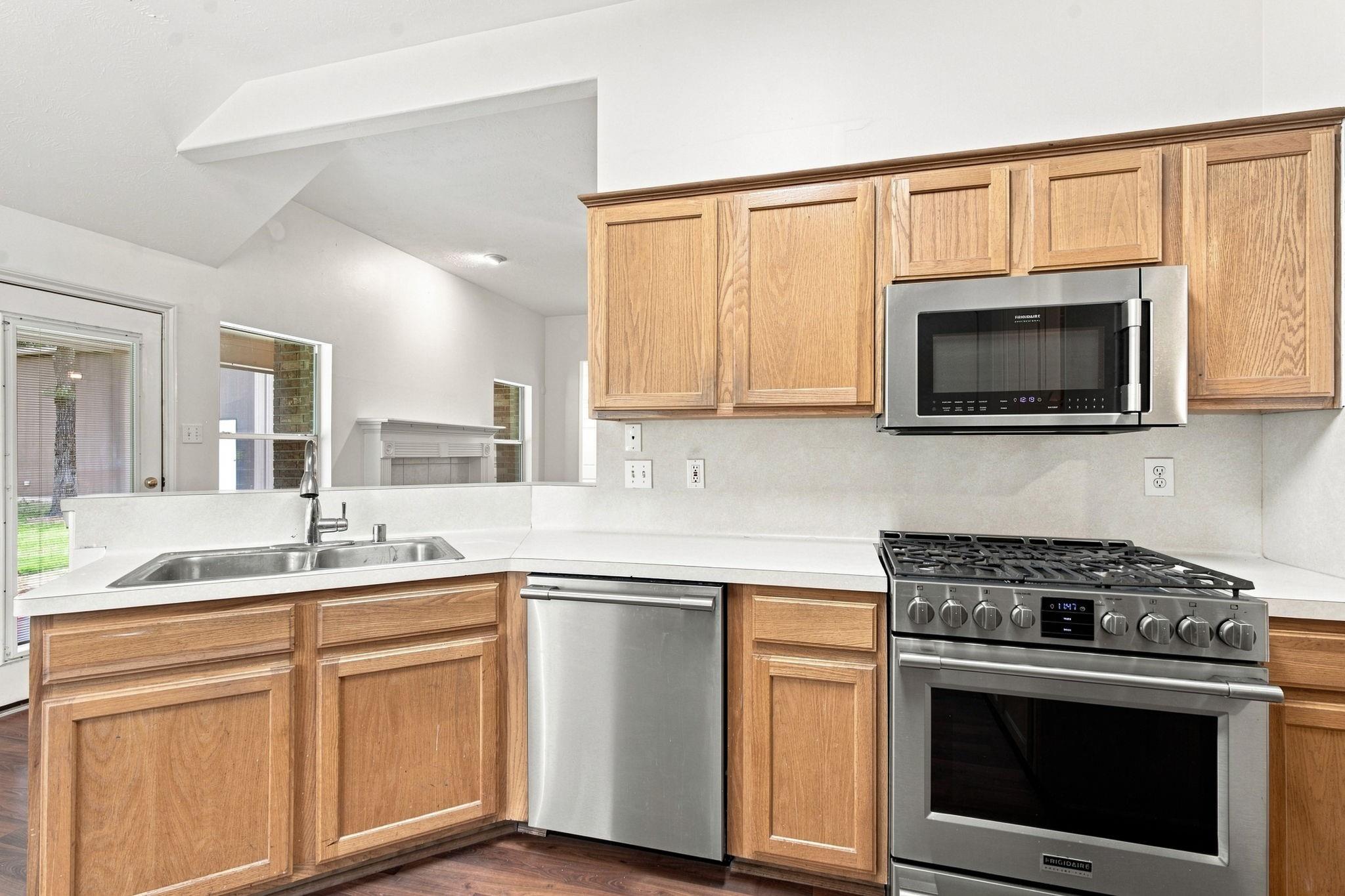 5915 Pacco Lane