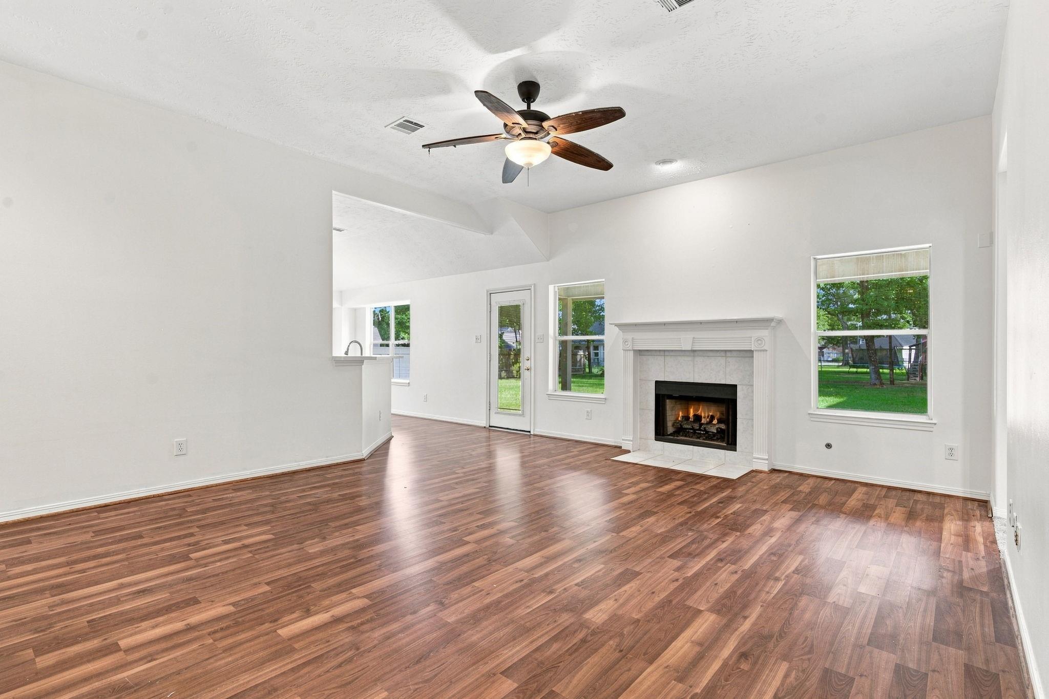 5915 Pacco Lane