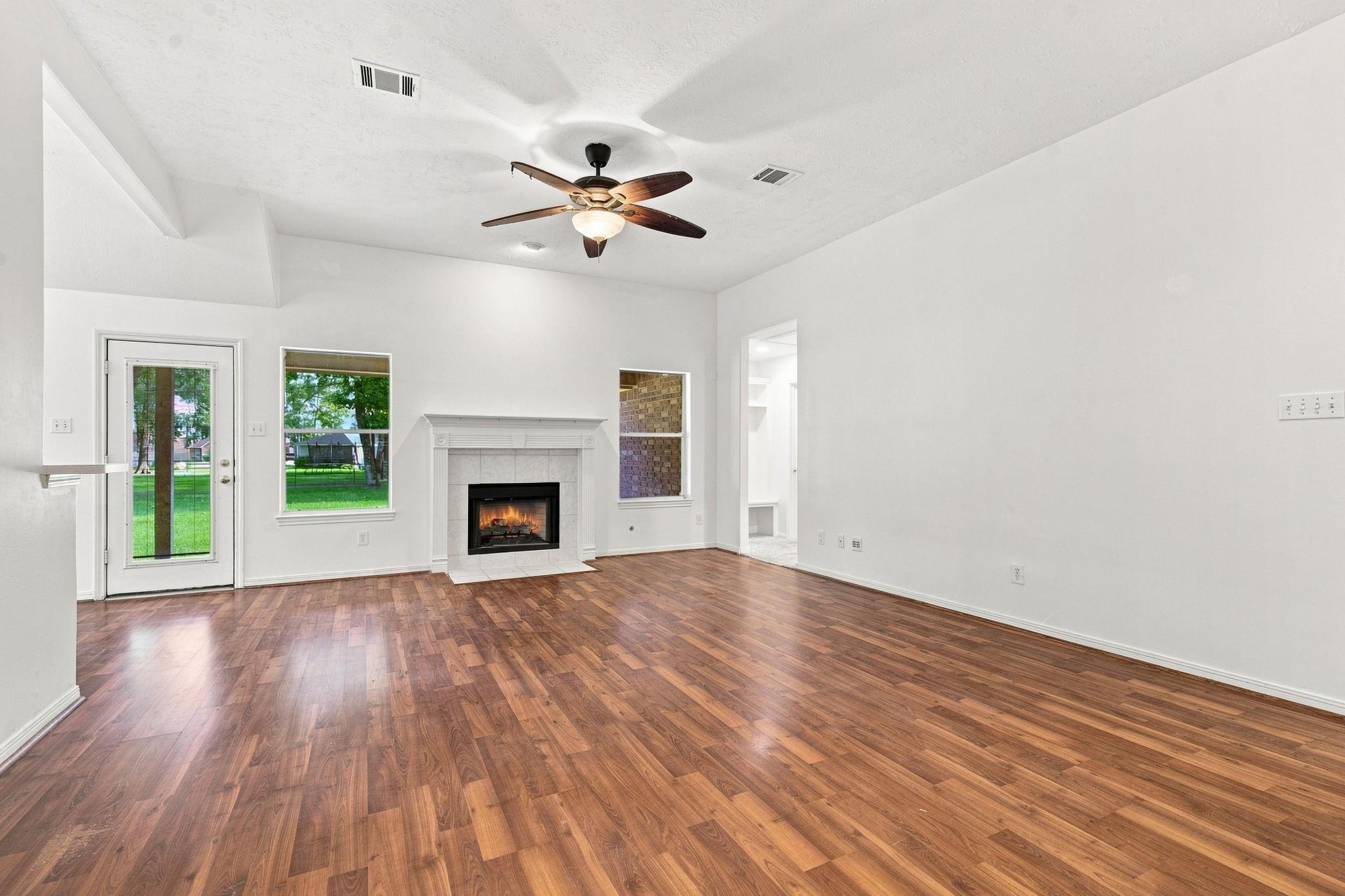5915 Pacco Lane