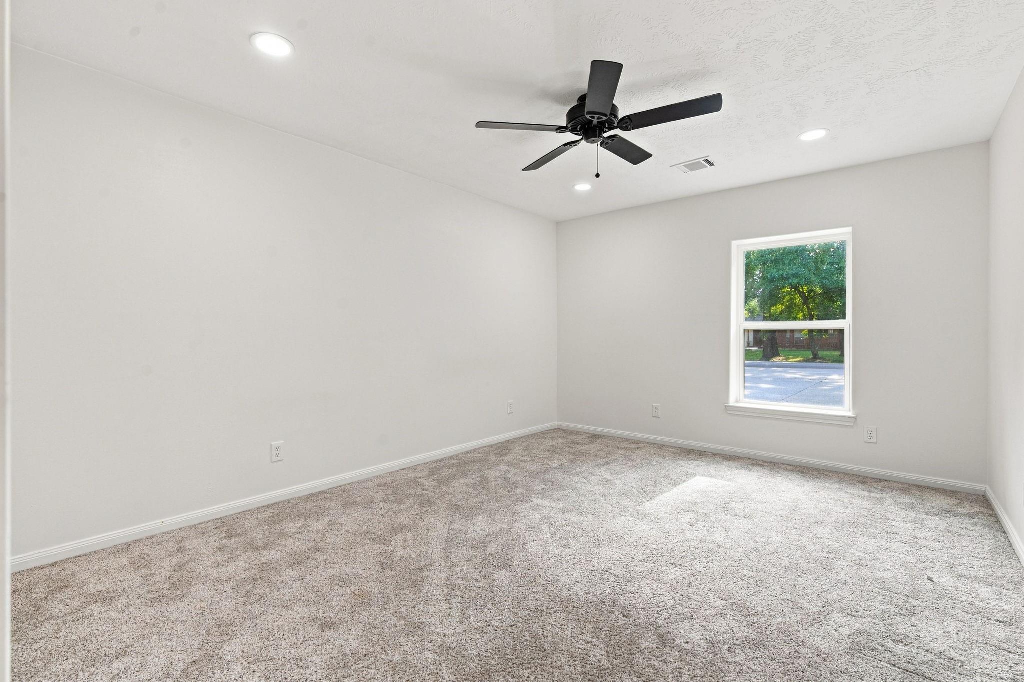 5915 Pacco Lane