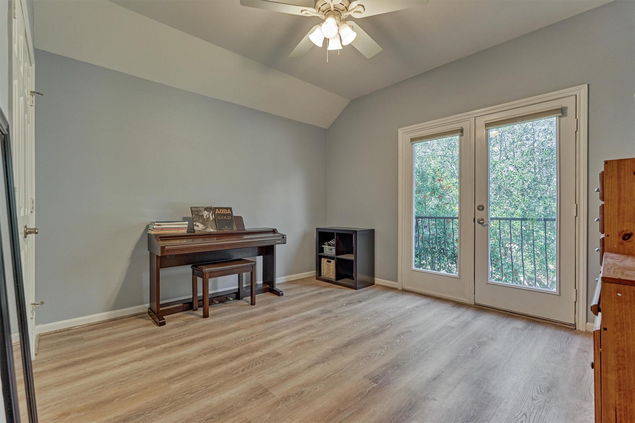 25327 Metzler Creek Drive