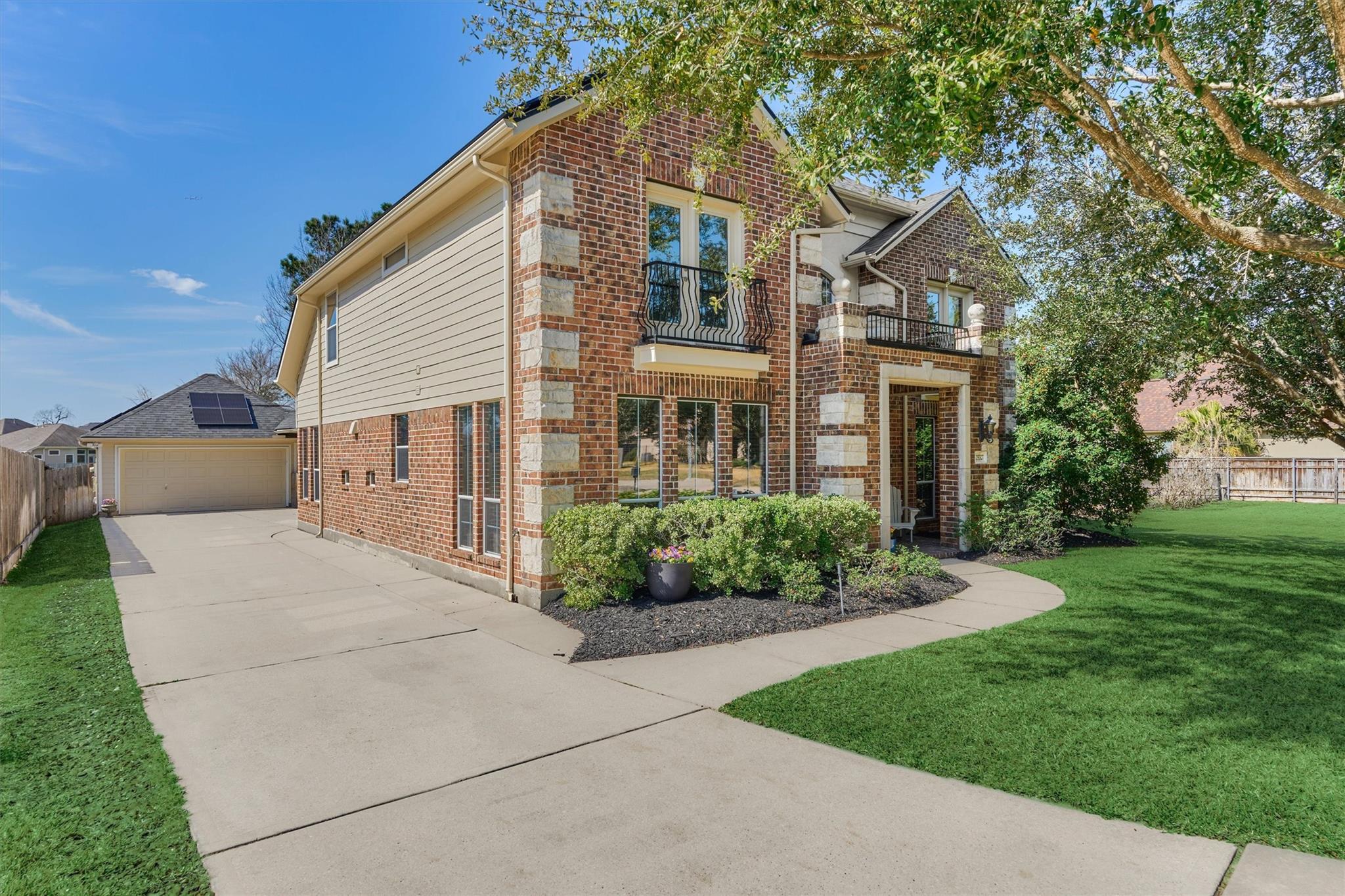 25327 Metzler Creek Drive