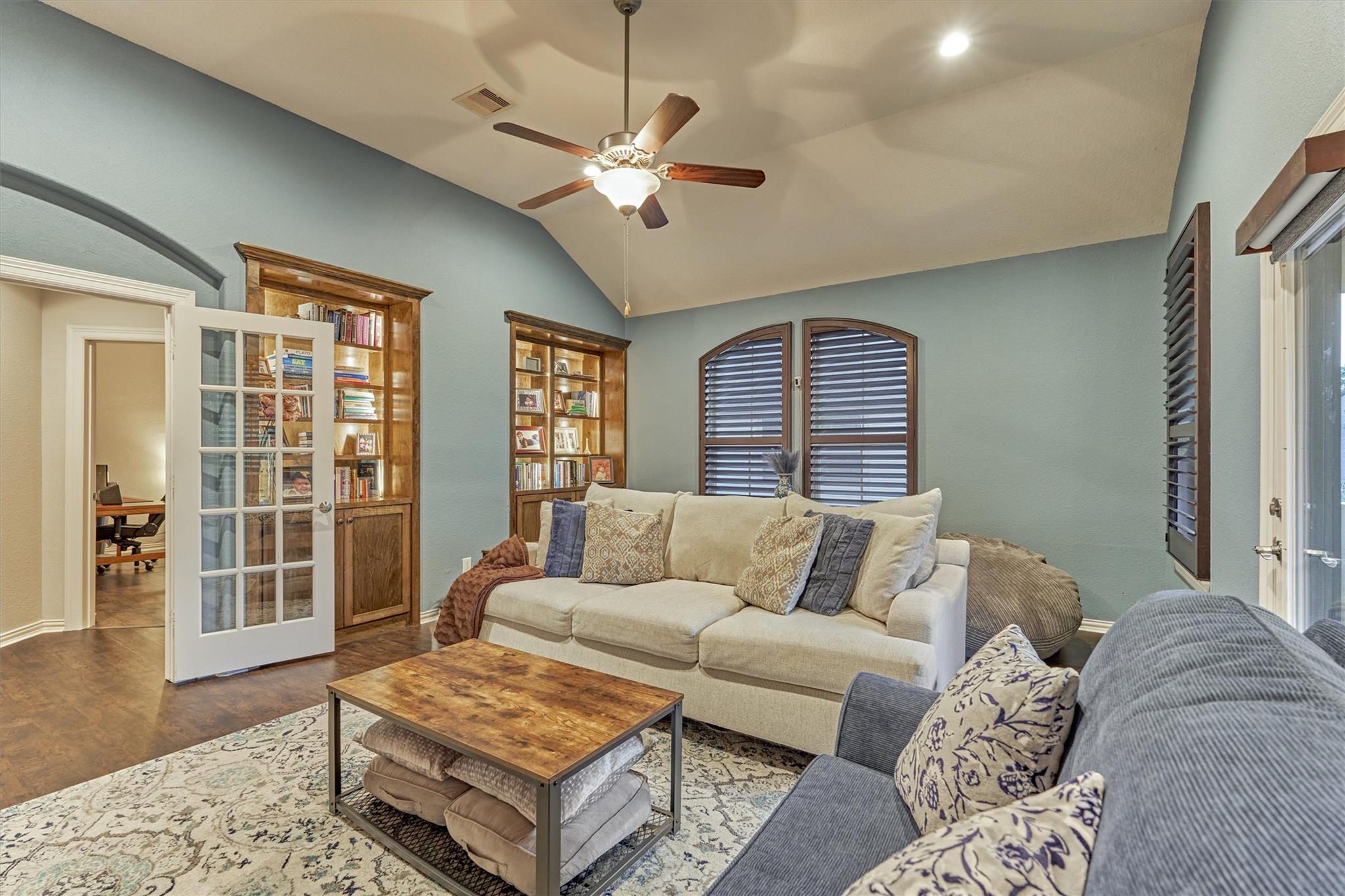 101 Chaparral Bend Drive