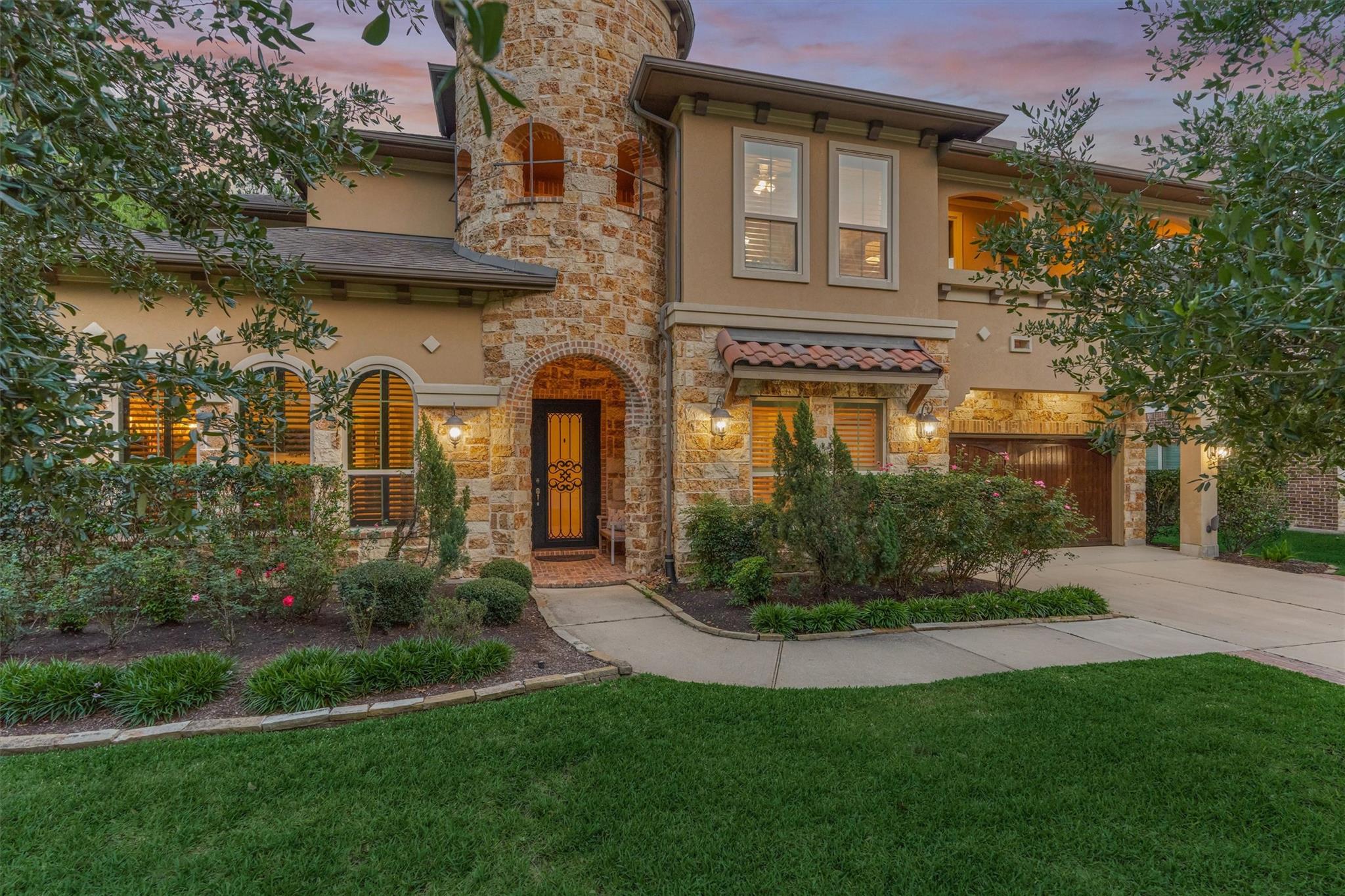 101 Chaparral Bend Drive