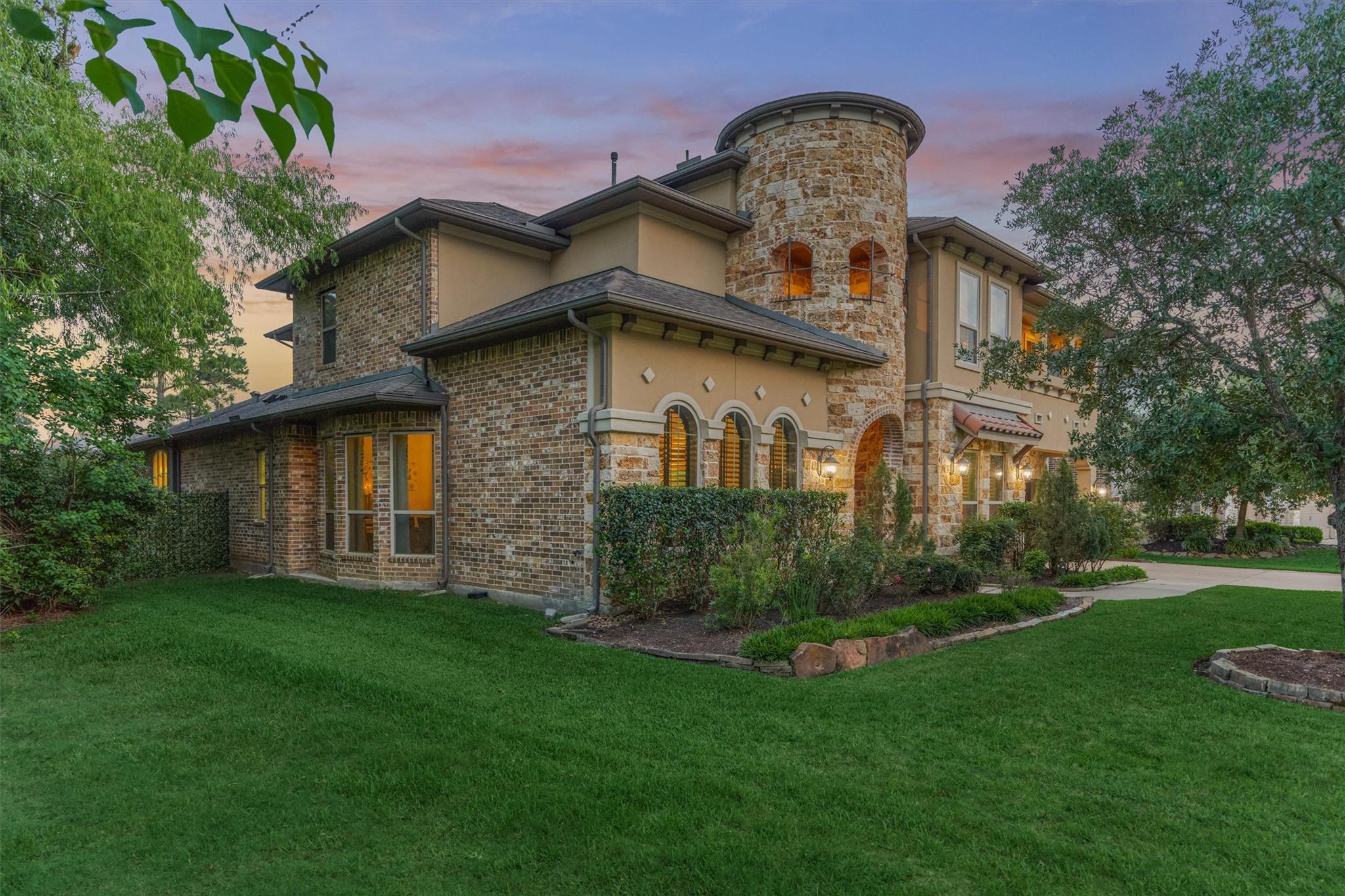 101 Chaparral Bend Drive