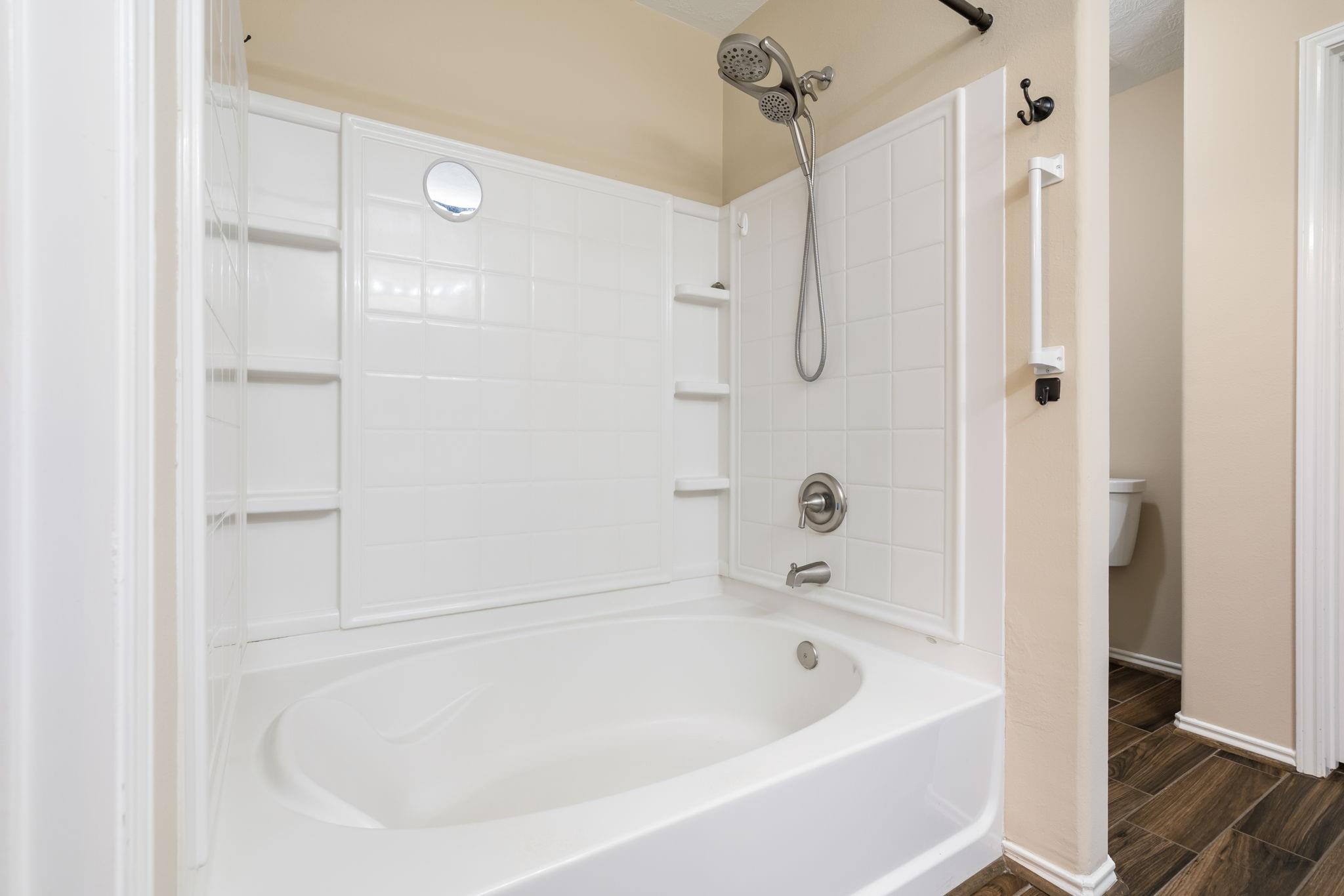 26 S Vesper Bend Circle