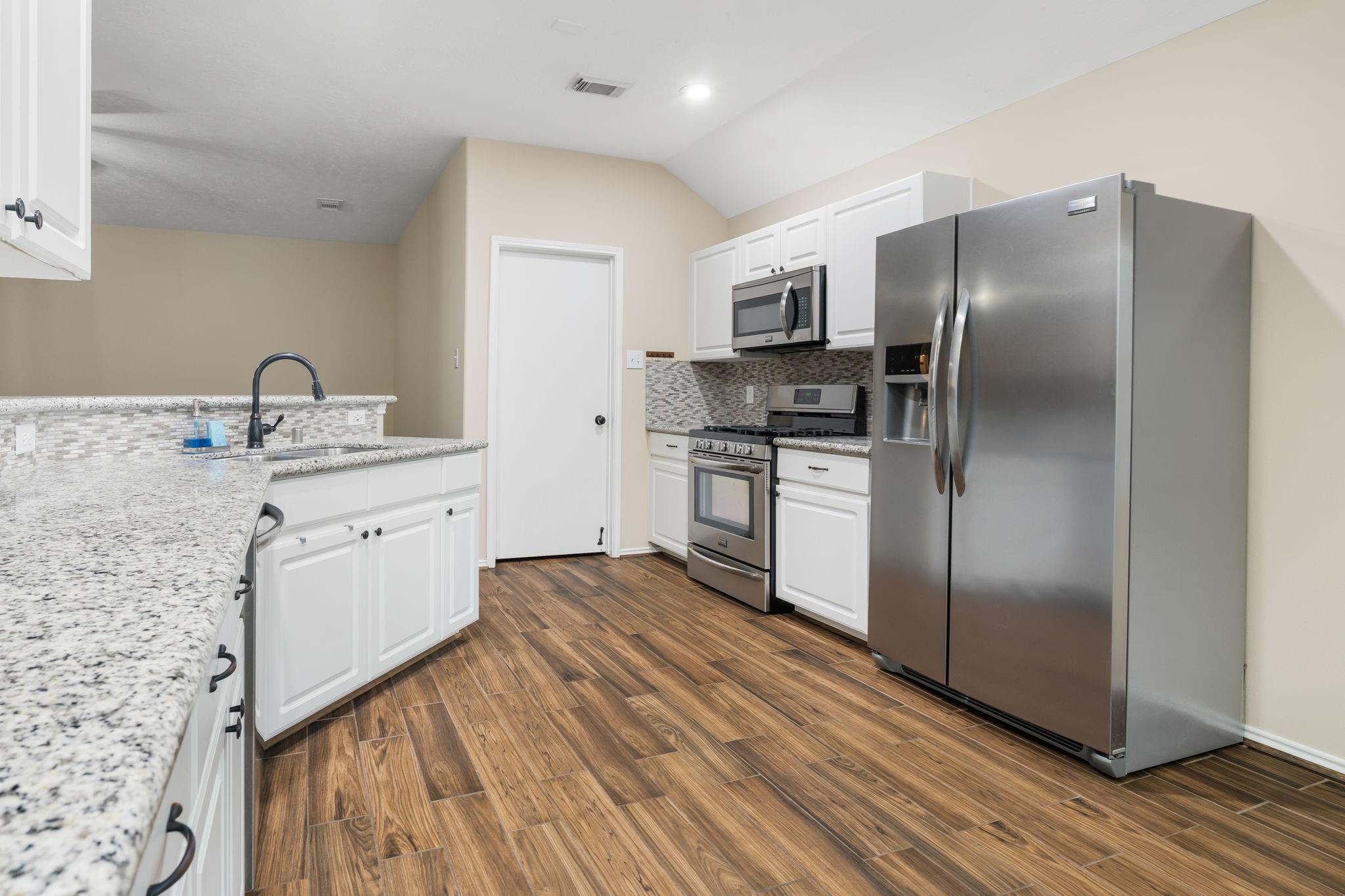 26 S Vesper Bend Circle