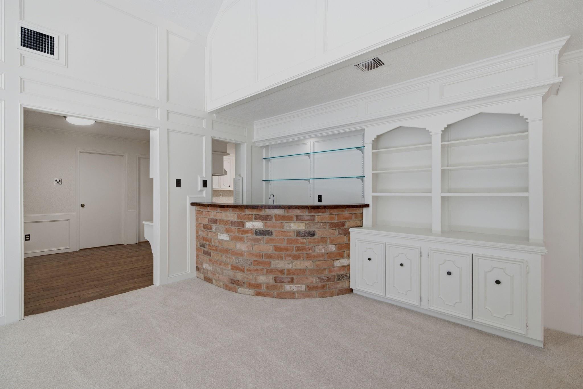 9 N Havenridge Drive