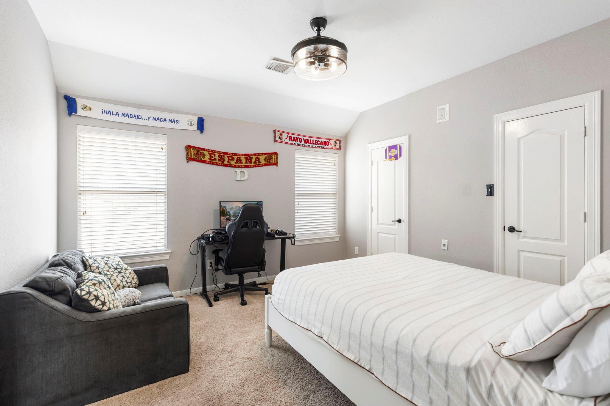 130 S Arrow Canyon Circle