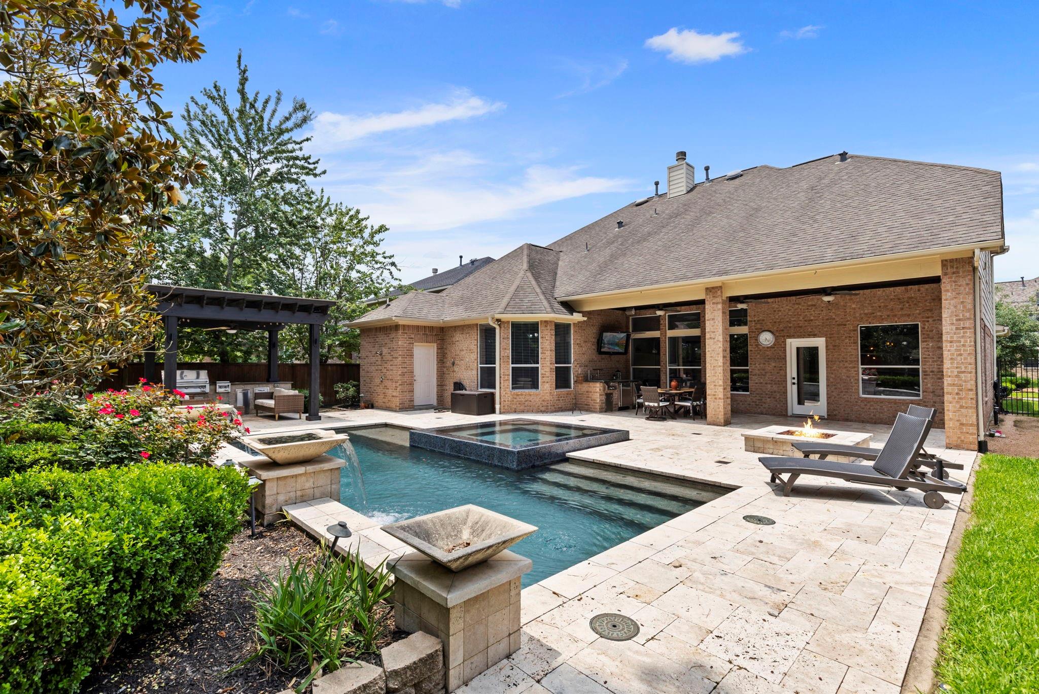 130 S Arrow Canyon Circle