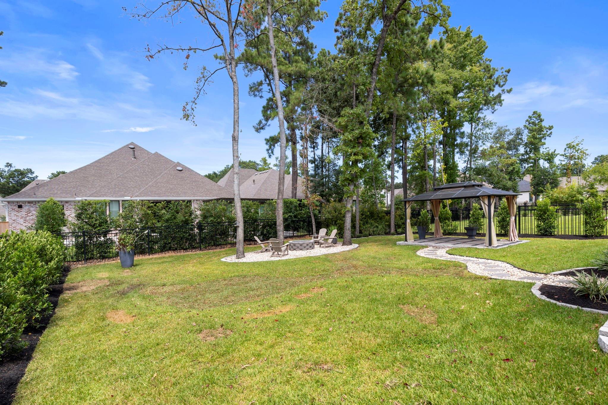 208 S Empress Green Place