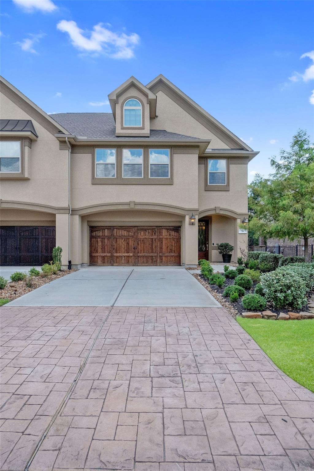 19 Silver Rock Drive