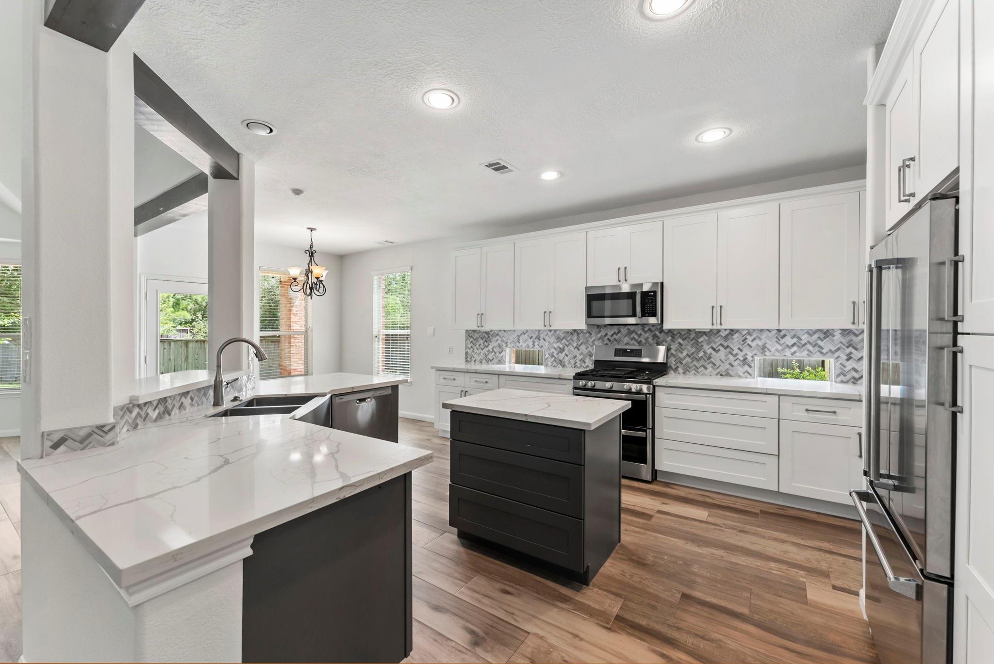 2 Granite Path Place