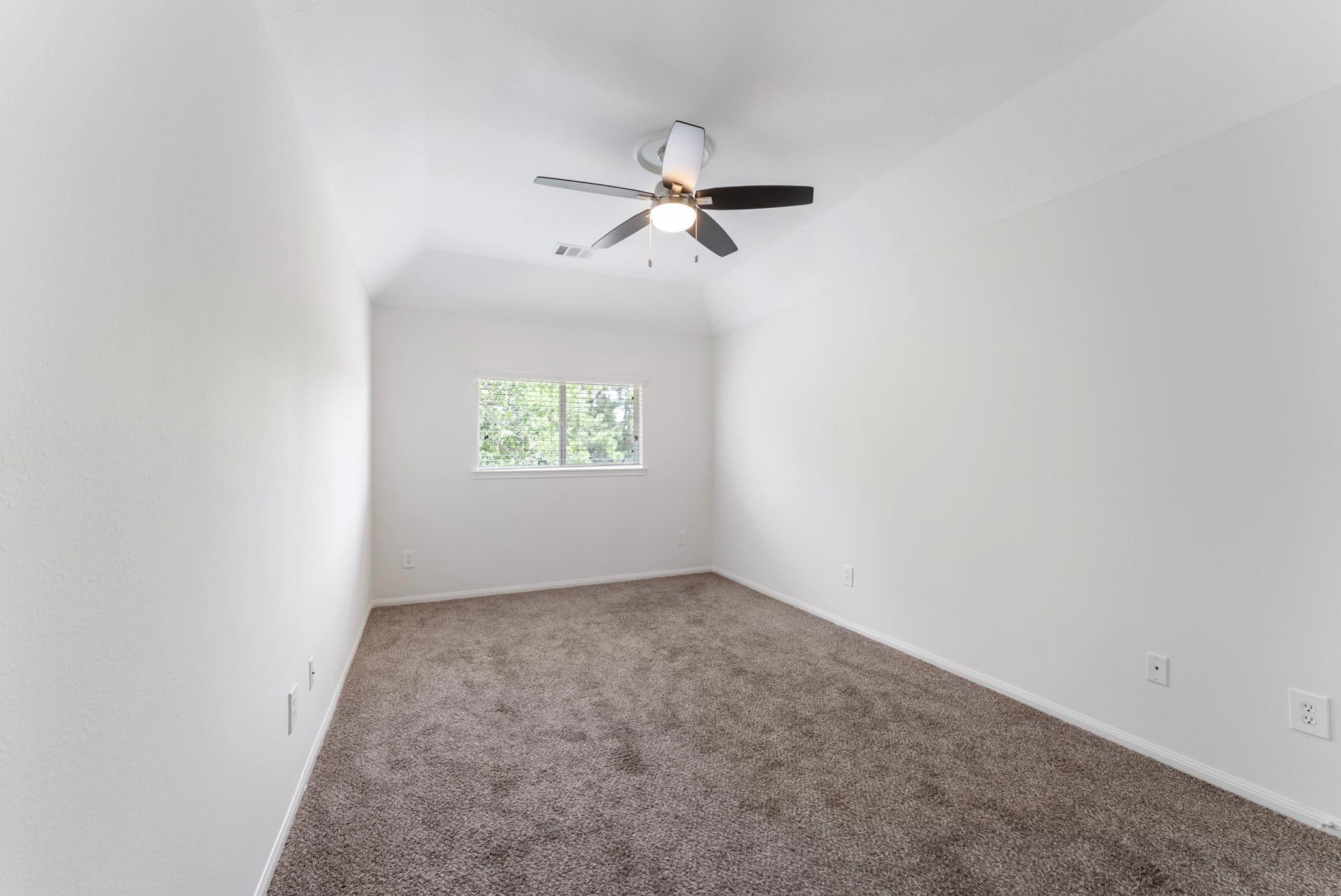 2 Granite Path Place