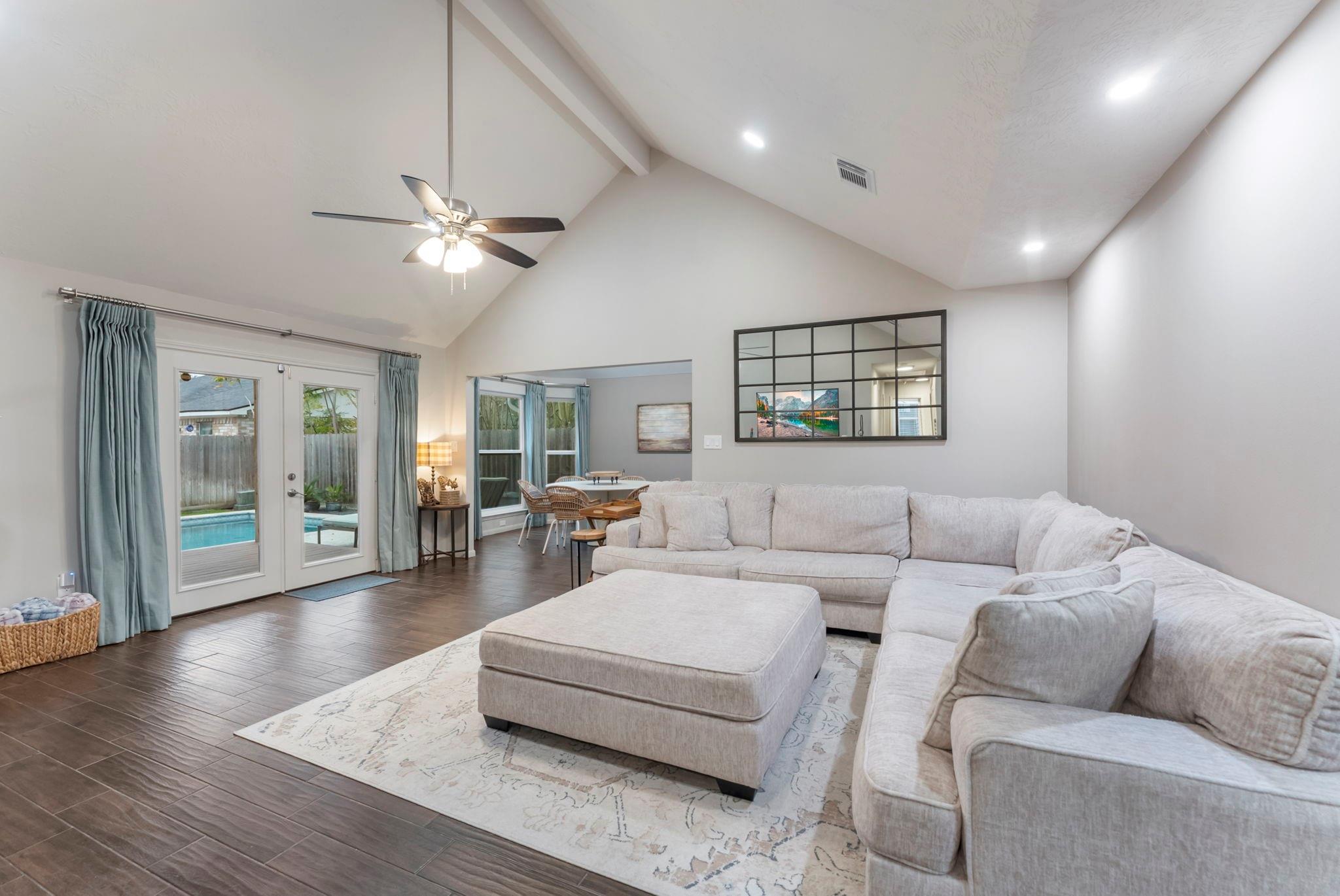 25003 Burgh Castle Drive