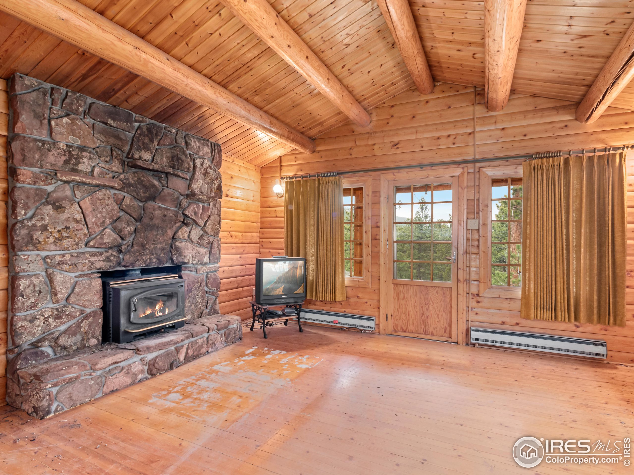 18655 Peak to Peak Hwy