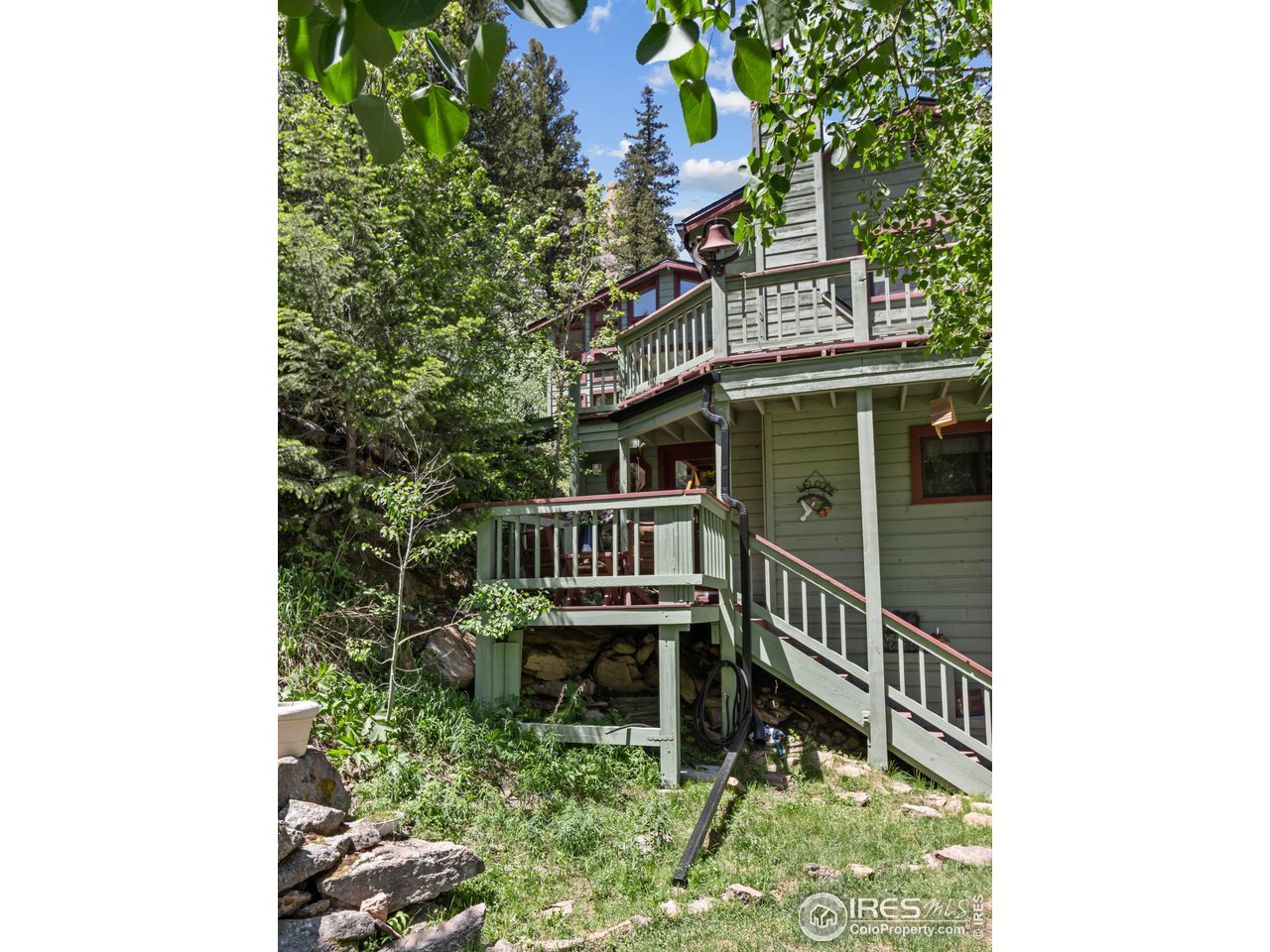 1134 Highway 7 Business