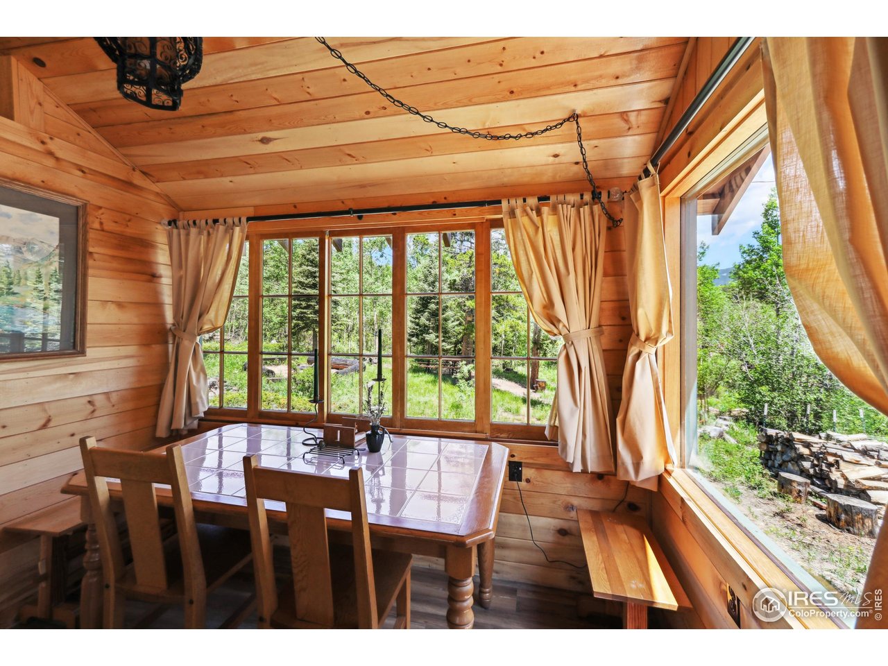 84 County Road 113 S