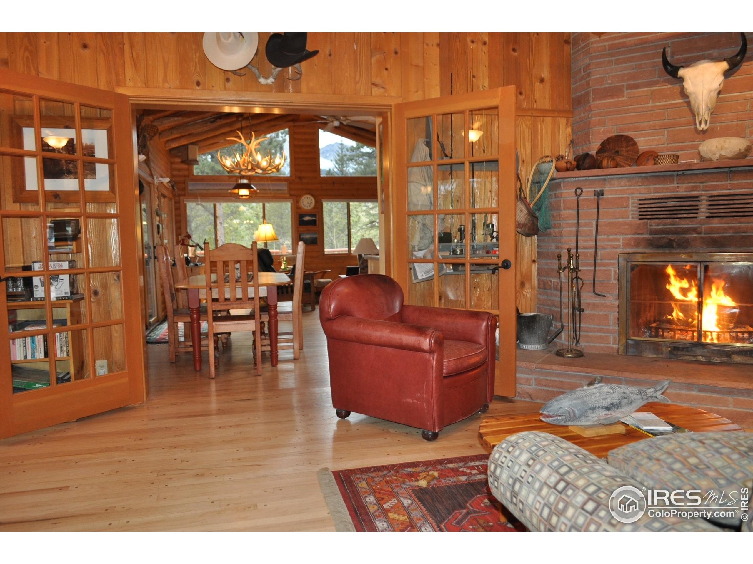 747 Coyote Hill Rd