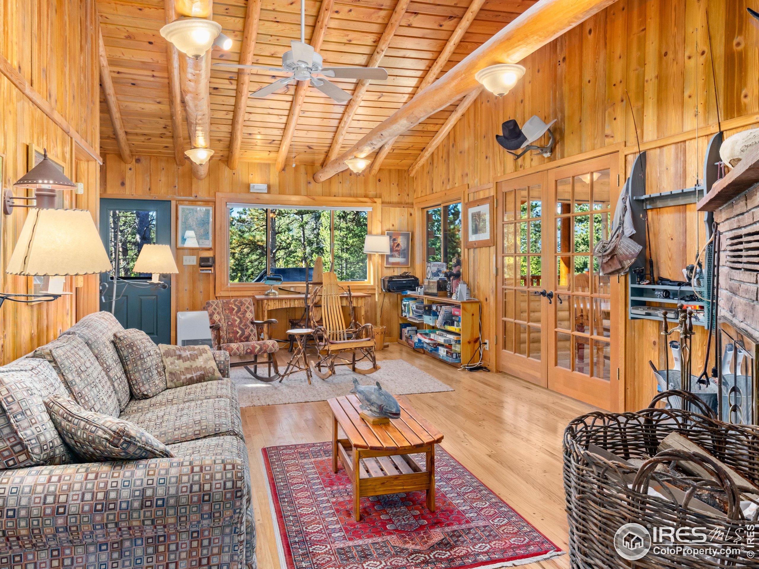 747 Coyote Hill Rd