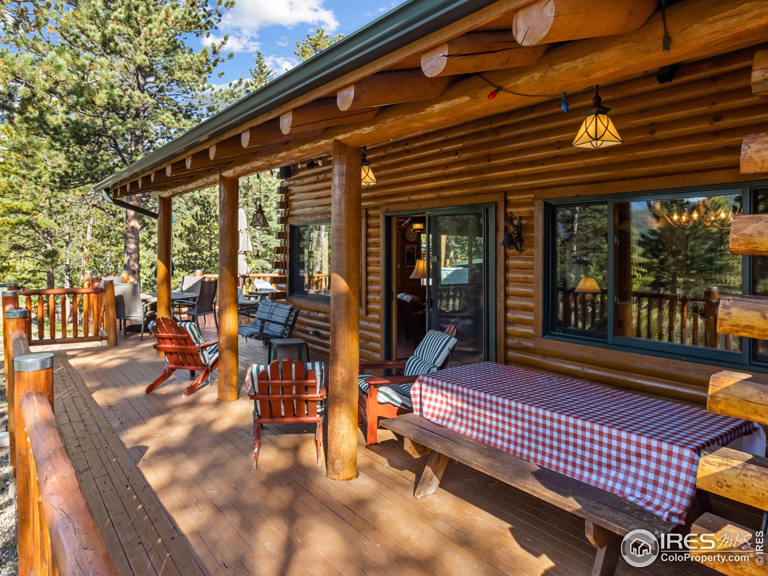 747 Coyote Hill Rd