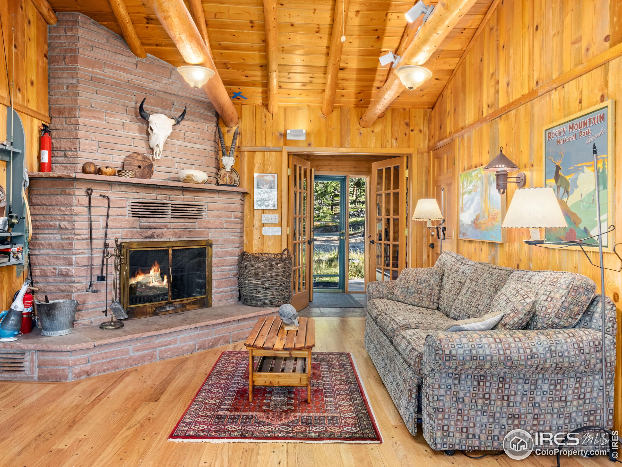 747 Coyote Hill Rd
